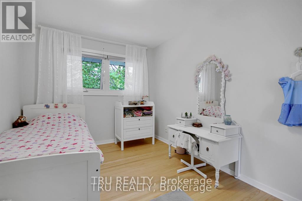 36 Varley Drive, Ottawa, Ontario  K2K 1G2 - Photo 32 - X12334390