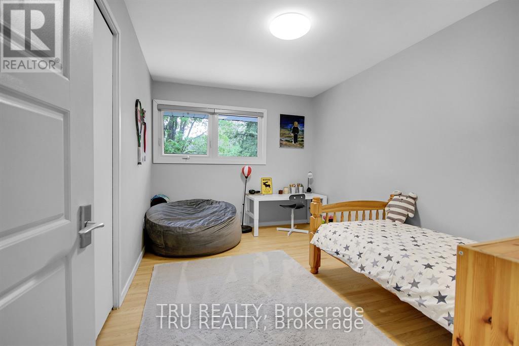 36 Varley Drive, Ottawa, Ontario  K2K 1G2 - Photo 33 - X12334390