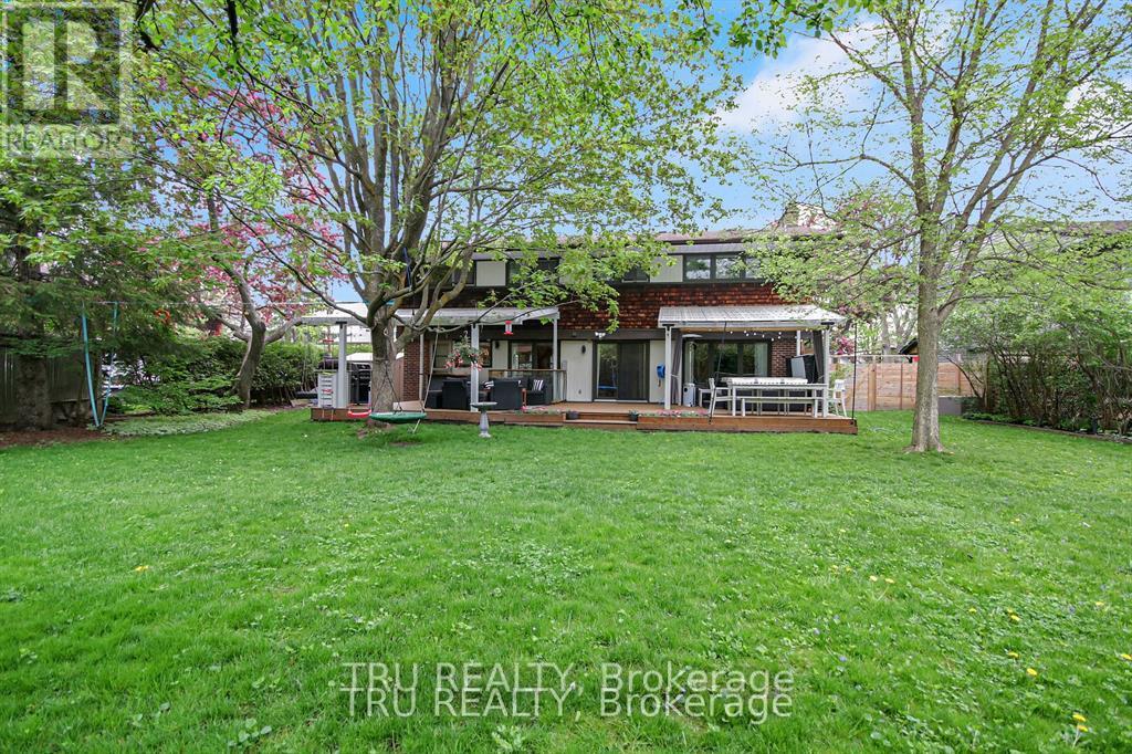 36 Varley Drive, Ottawa, Ontario  K2K 1G2 - Photo 43 - X12334390