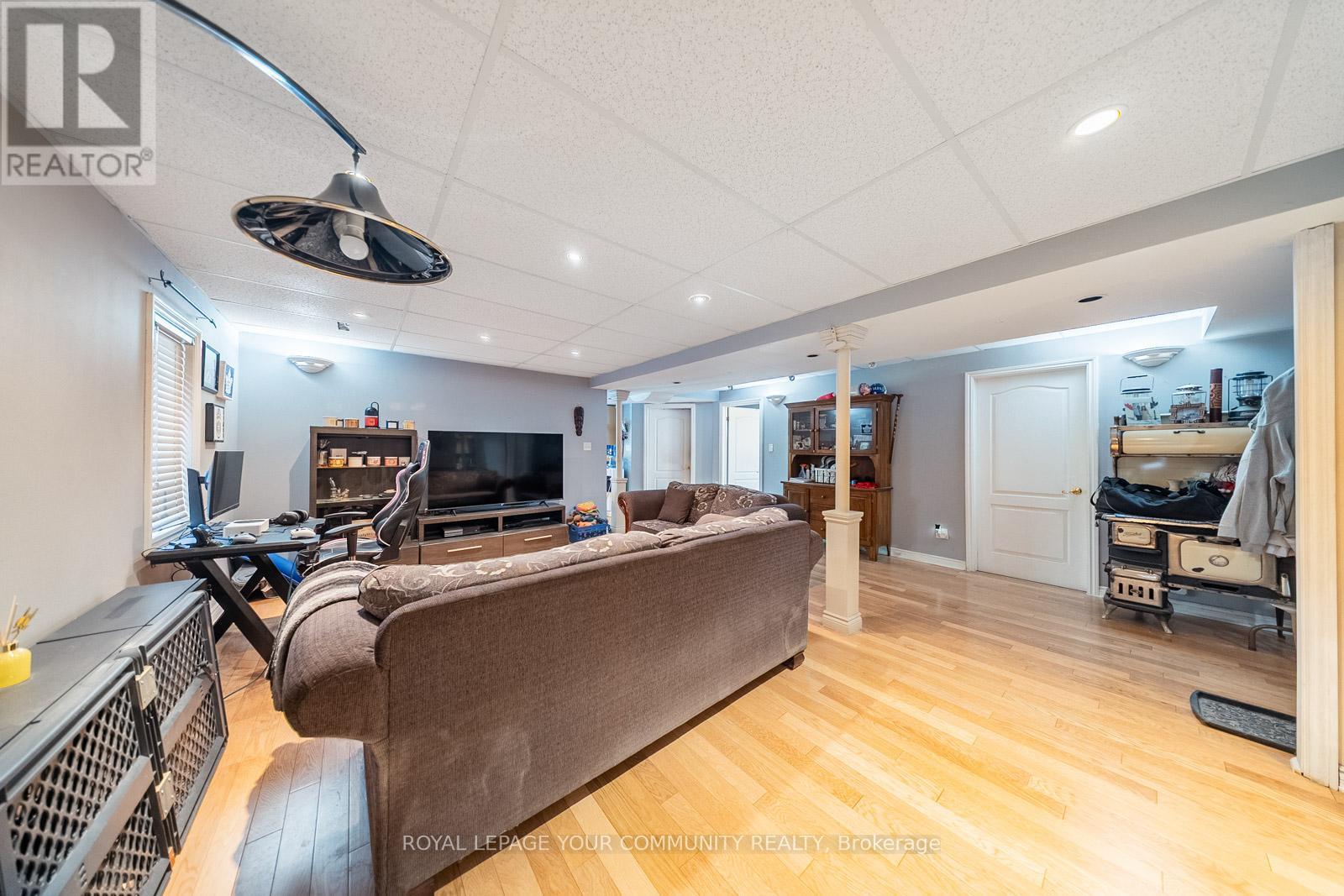 6926 Early Settler Row, Mississauga, Ontario  L5W 1C1 - Photo 30 - W12334250