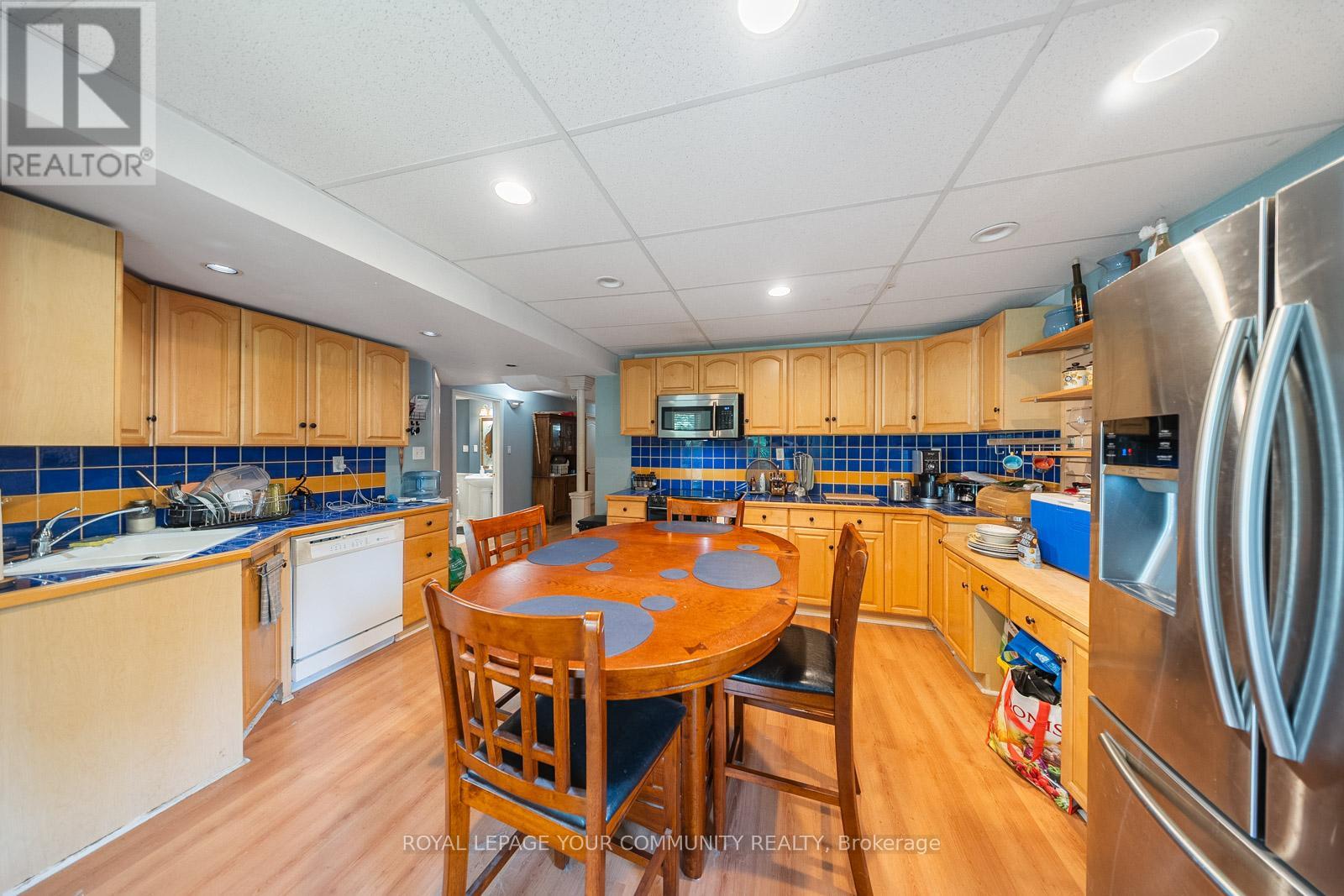 6926 Early Settler Row, Mississauga, Ontario  L5W 1C1 - Photo 33 - W12334250