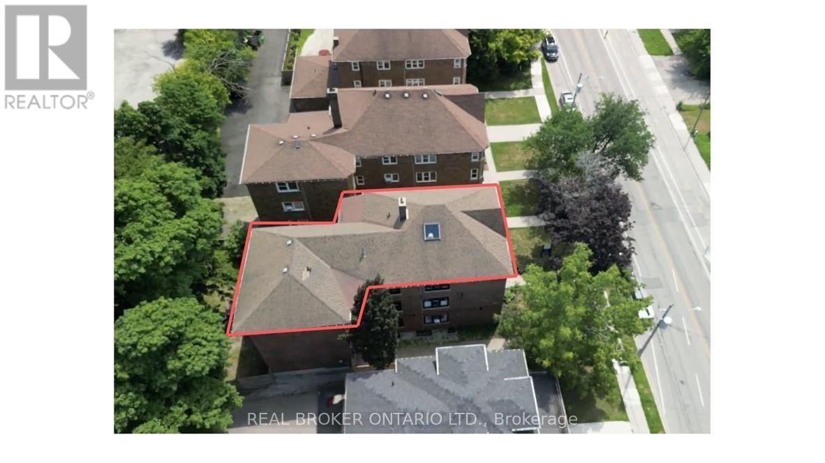 112 Margaret Avenue, Kitchener, Ontario  N2H 4H6 - Photo 2 - X12334308