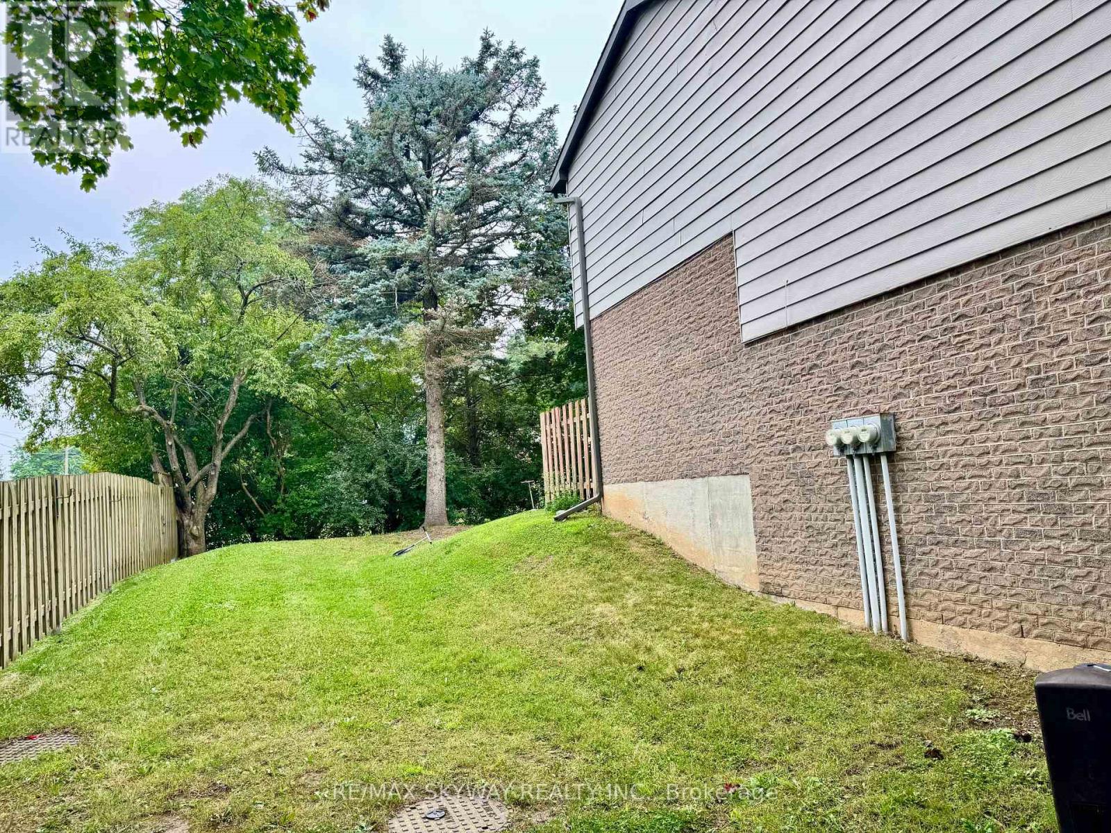 Property at 1 - 294 FERGUS AVENUE image 4