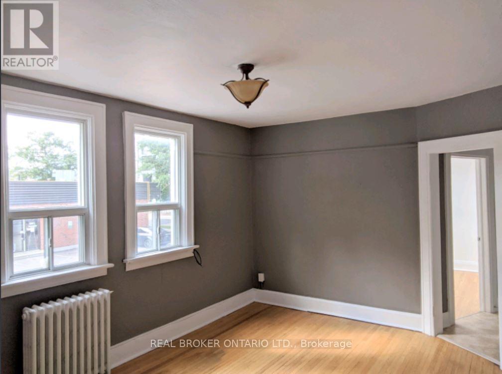 17 Louisa Street, Kitchener, Ontario  N2H 5L7 - Photo 3 - X12334339