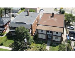 17 LOUISA STREET, Kitchener, Ontario