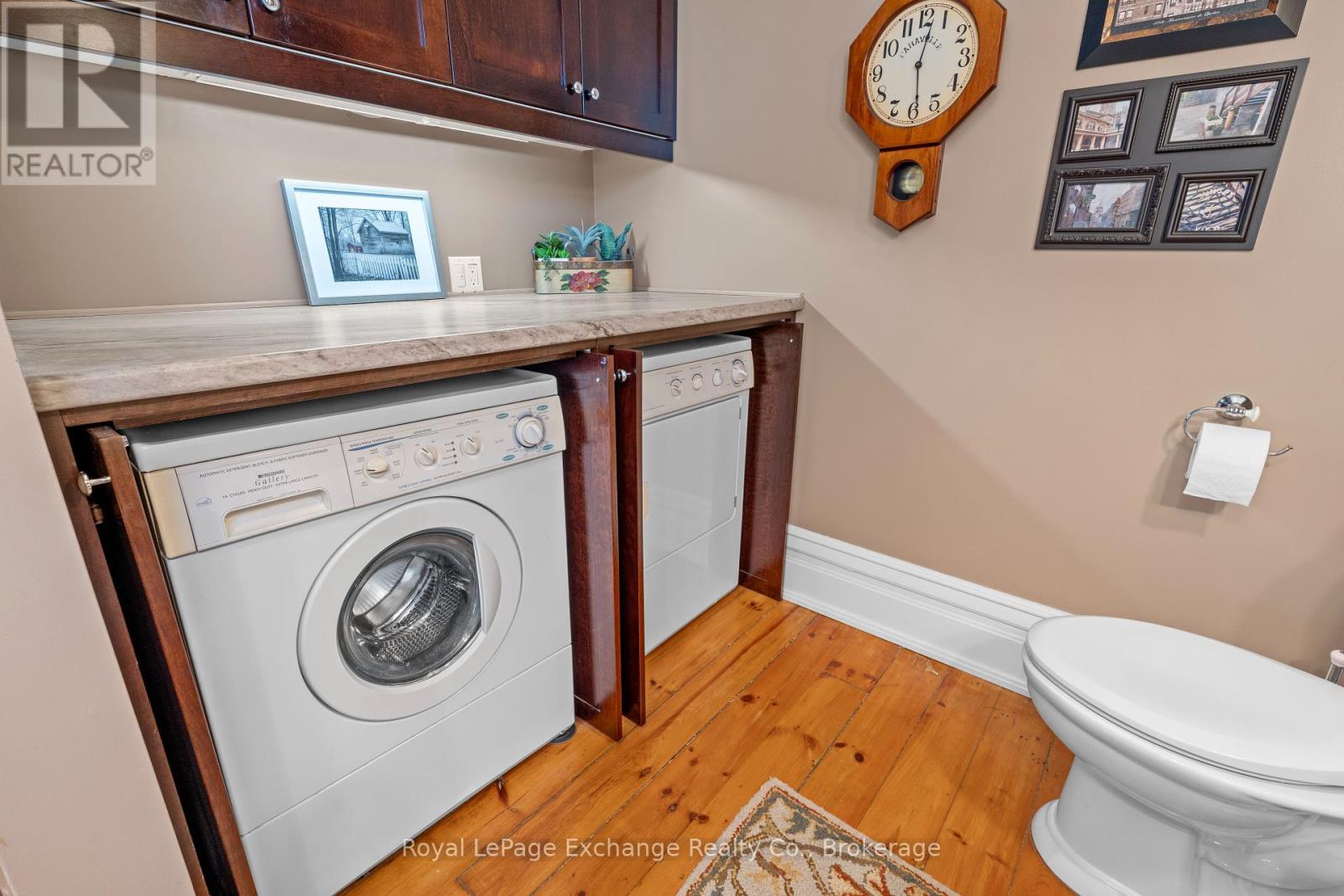 8 Queen Street, Huron-Kinloss, Ontario  N0G 2R0 - Photo 27 - X12334357