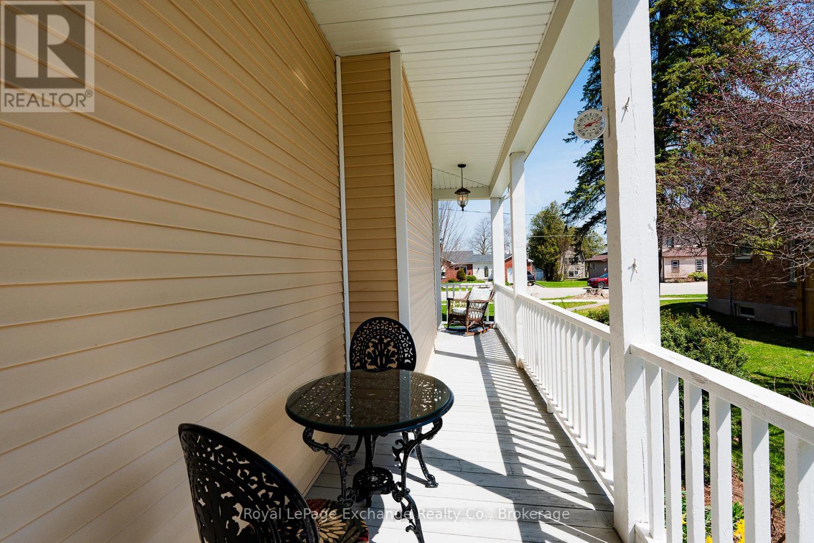 8 Queen Street, Huron-Kinloss, Ontario  N0G 2R0 - Photo 36 - X12334357