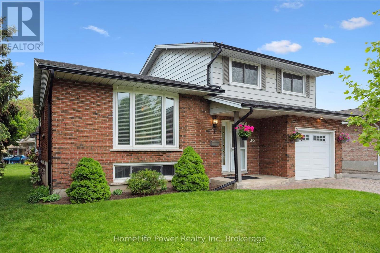 Property at 36 SANDERSON DRIVE image 1