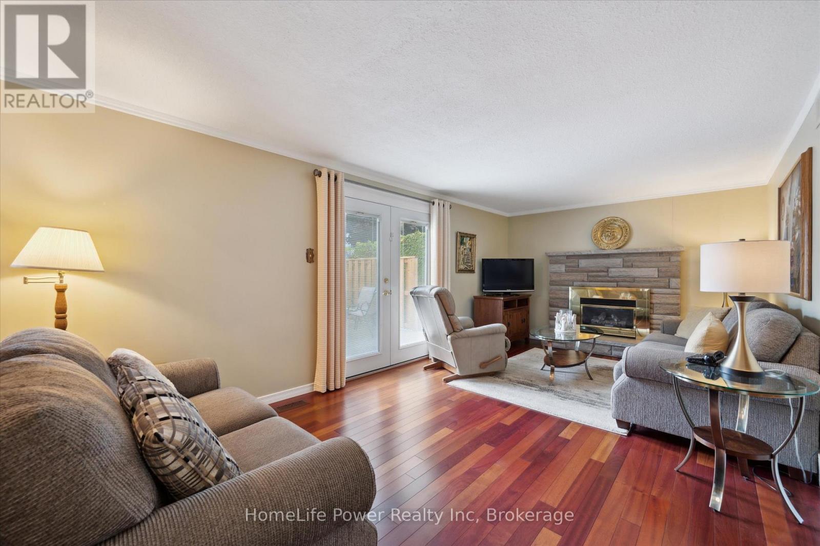 36 Sanderson Drive, Guelph, Ontario  N1H 7B8 - Photo 14 - X12334391