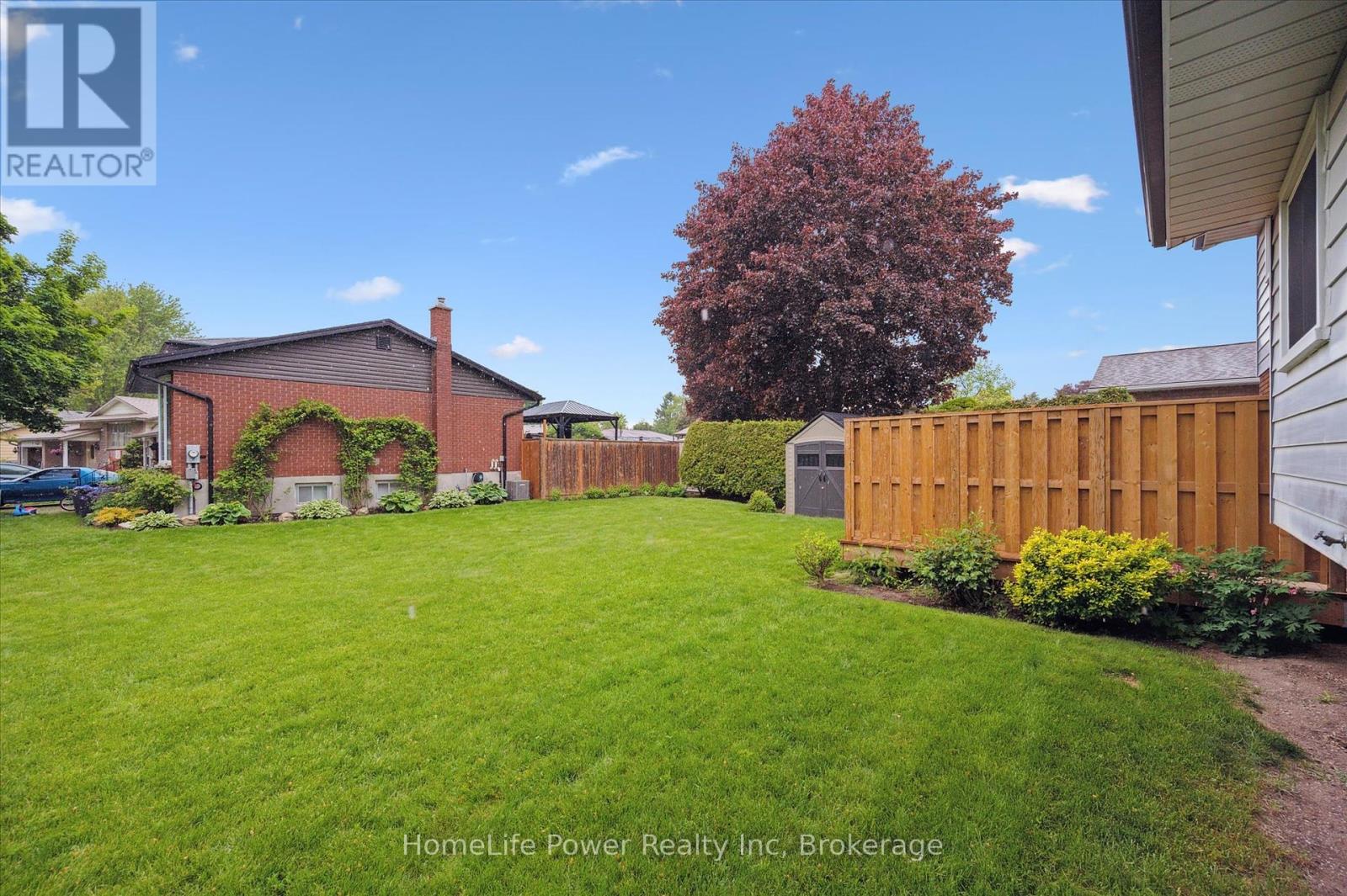 36 Sanderson Drive, Guelph, Ontario  N1H 7B8 - Photo 34 - X12334391