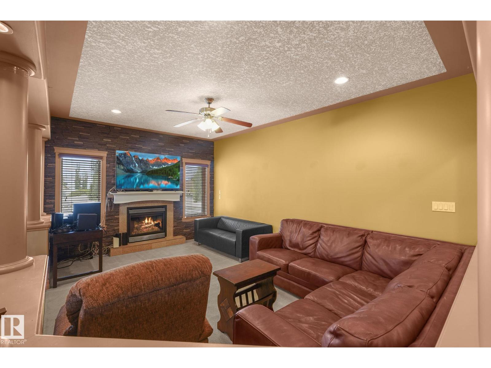1843 45 St Nw, Edmonton, Alberta  T6L 2S6 - Photo 9 - E4452061