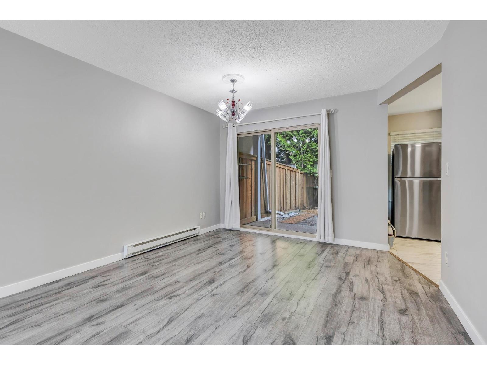 35 3075 Trethewey Street, Abbotsford, British Columbia  V2T 3R4 - Photo 11 - R3033137