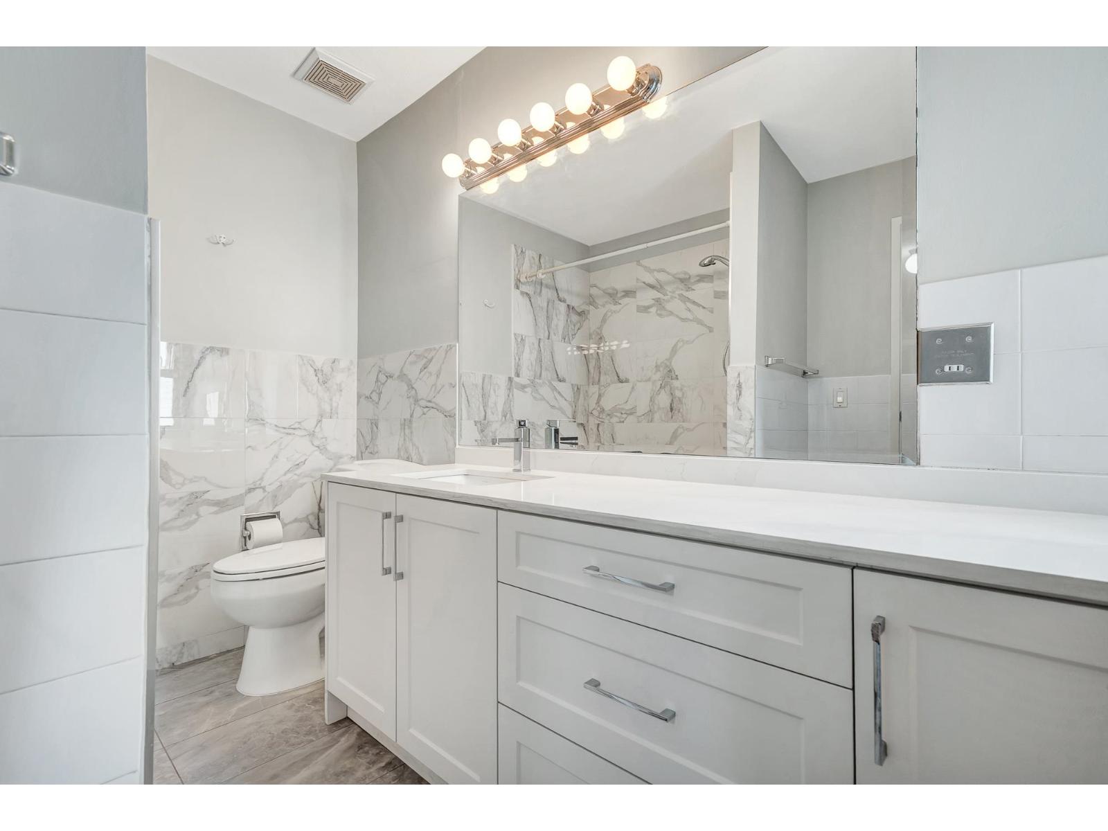 35 3075 Trethewey Street, Abbotsford, British Columbia  V2T 3R4 - Photo 21 - R3033137