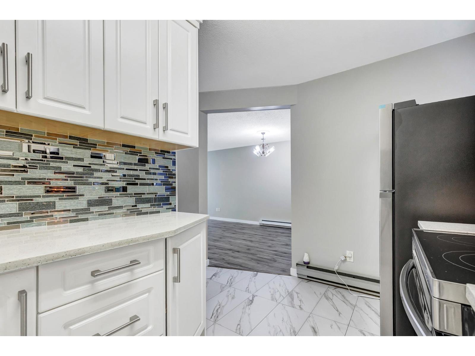 35 3075 Trethewey Street, Abbotsford, British Columbia  V2T 3R4 - Photo 7 - R3033137