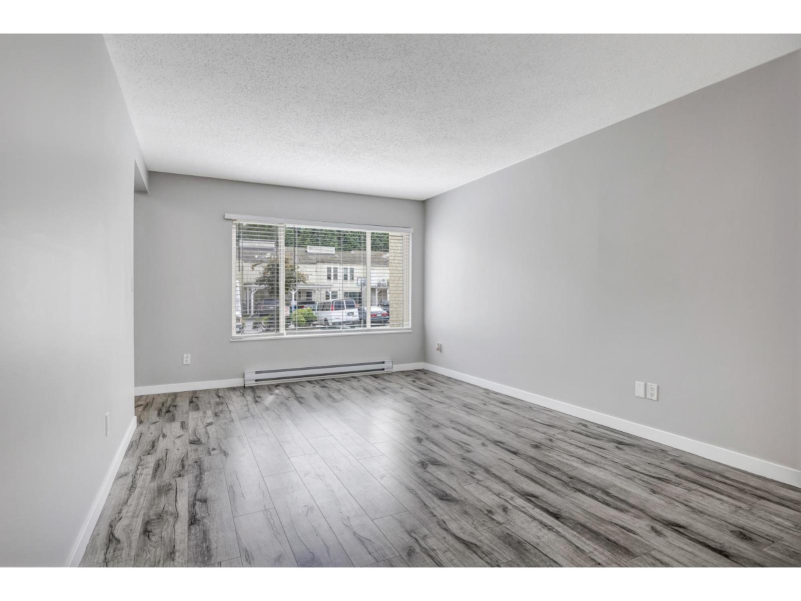 35 3075 Trethewey Street, Abbotsford, British Columbia  V2T 3R4 - Photo 12 - R3033137