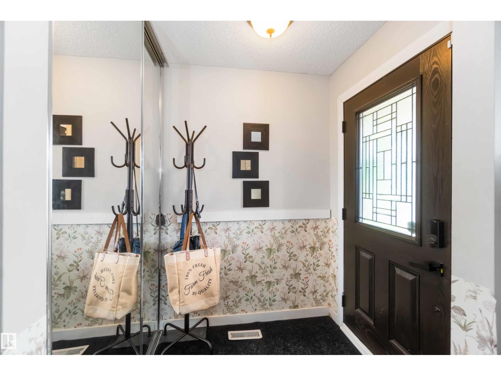 Property at 4311 54 ST image 2