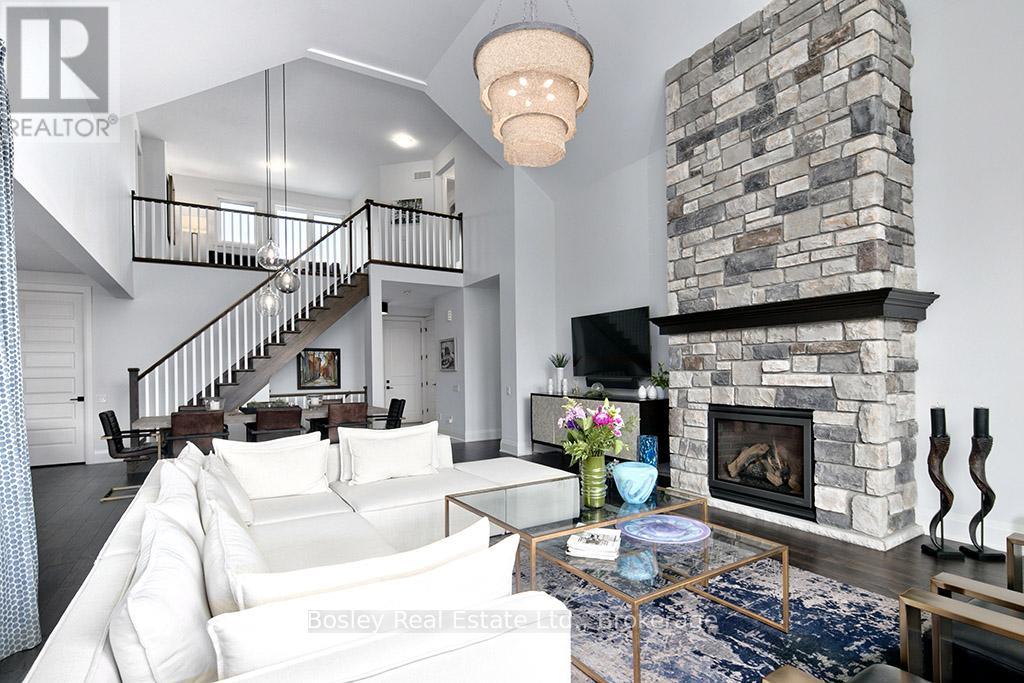 104 Mccallum Court, Blue Mountains, Ontario  N0H 2P0 - Photo 10 - X12334159