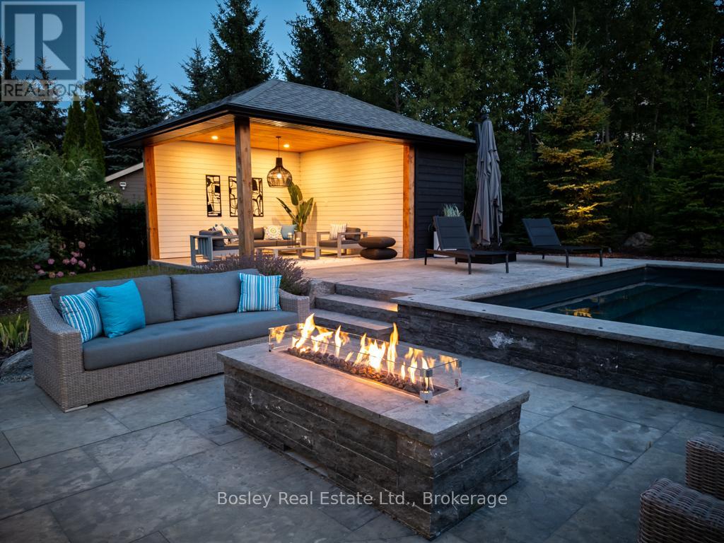 104 Mccallum Court, Blue Mountains, Ontario  N0H 2P0 - Photo 29 - X12334159