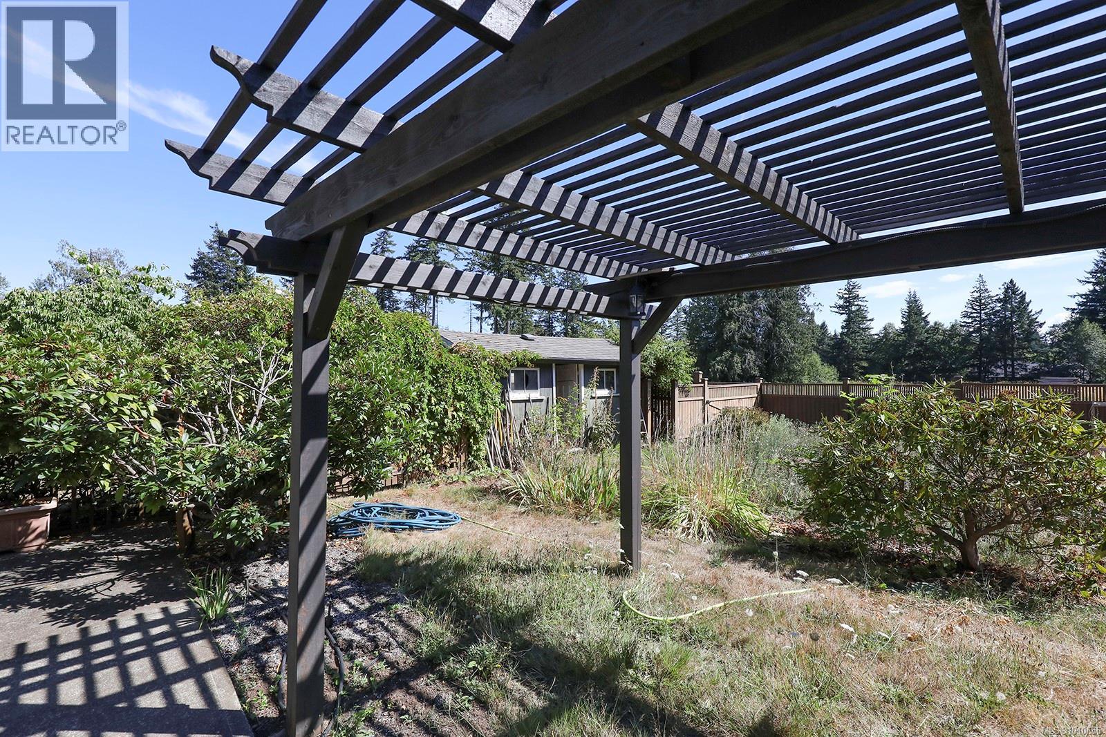 2099 Idiens Way, Comox, British Columbia  V9M 3Y9 - Photo 45 - 1010656