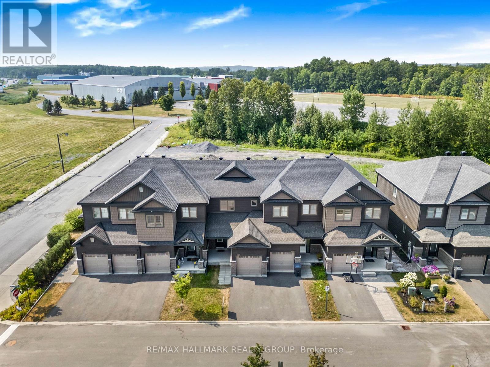 404 Premiere Lane, Clarence-Rockland, Ontario  K4K 0M7 - Photo 29 - X12334415