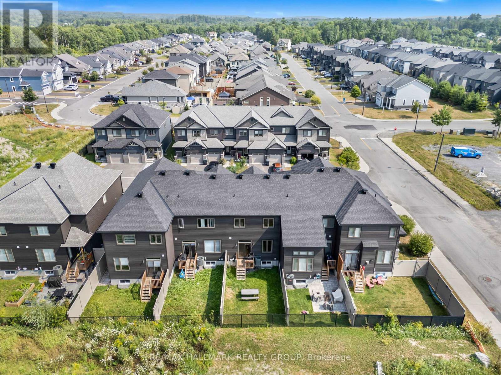 404 Premiere Lane, Clarence-Rockland, Ontario  K4K 0M7 - Photo 33 - X12334415