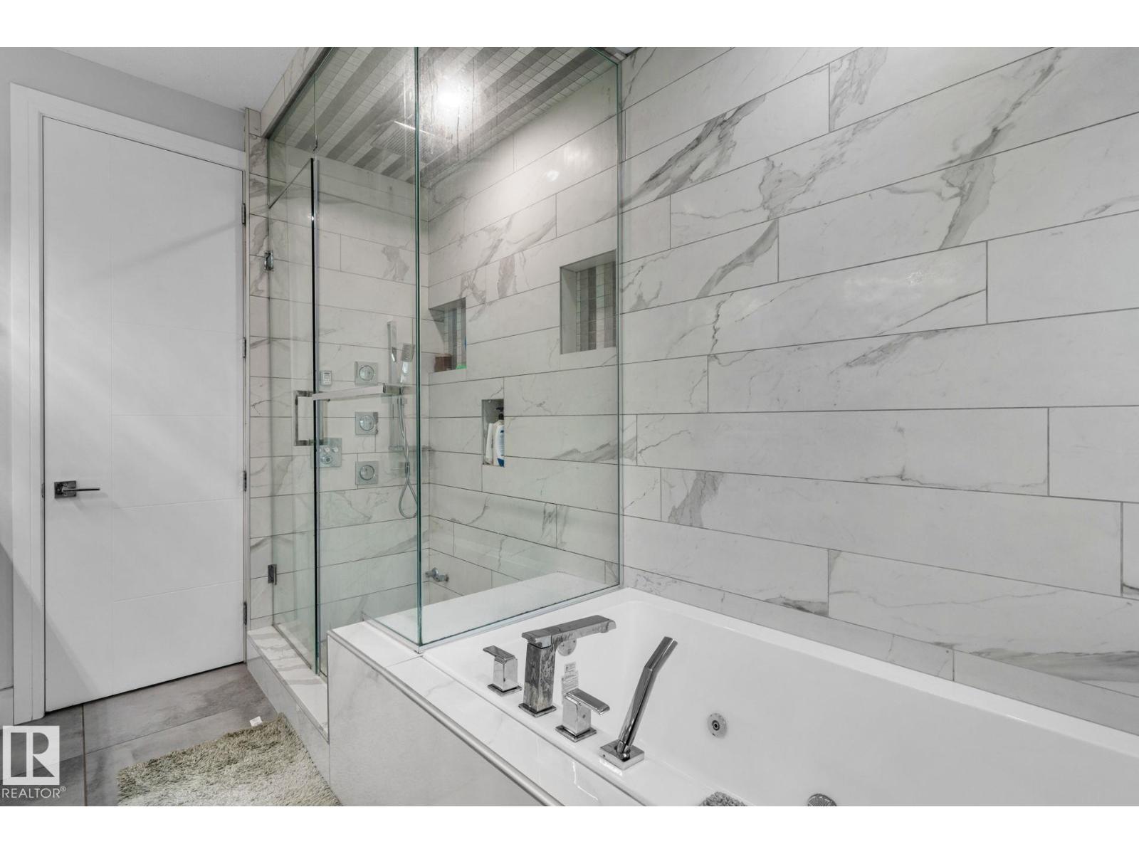 Property at 223 37 ST SW image 5