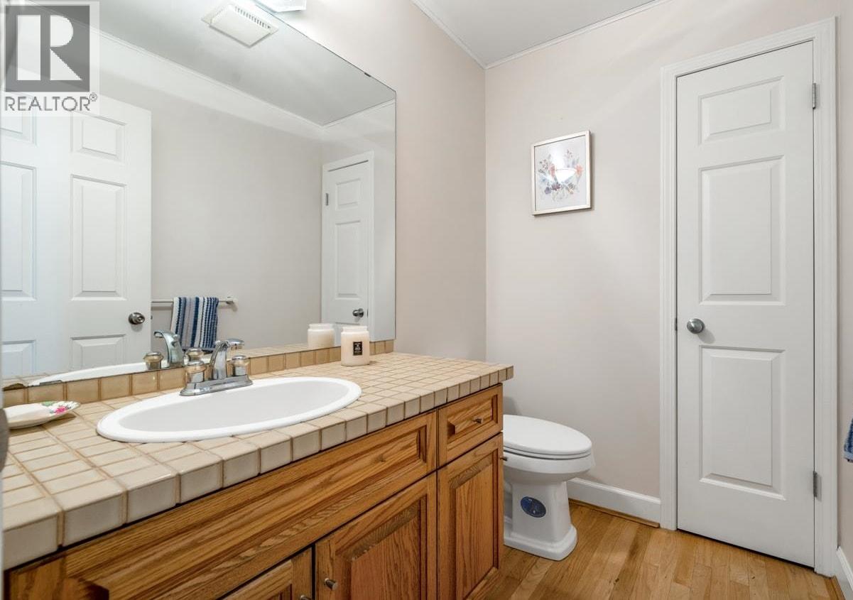 1653 W 62nd Avenue, Vancouver, British Columbia  V6P 2G1 - Photo 5 - R3035201