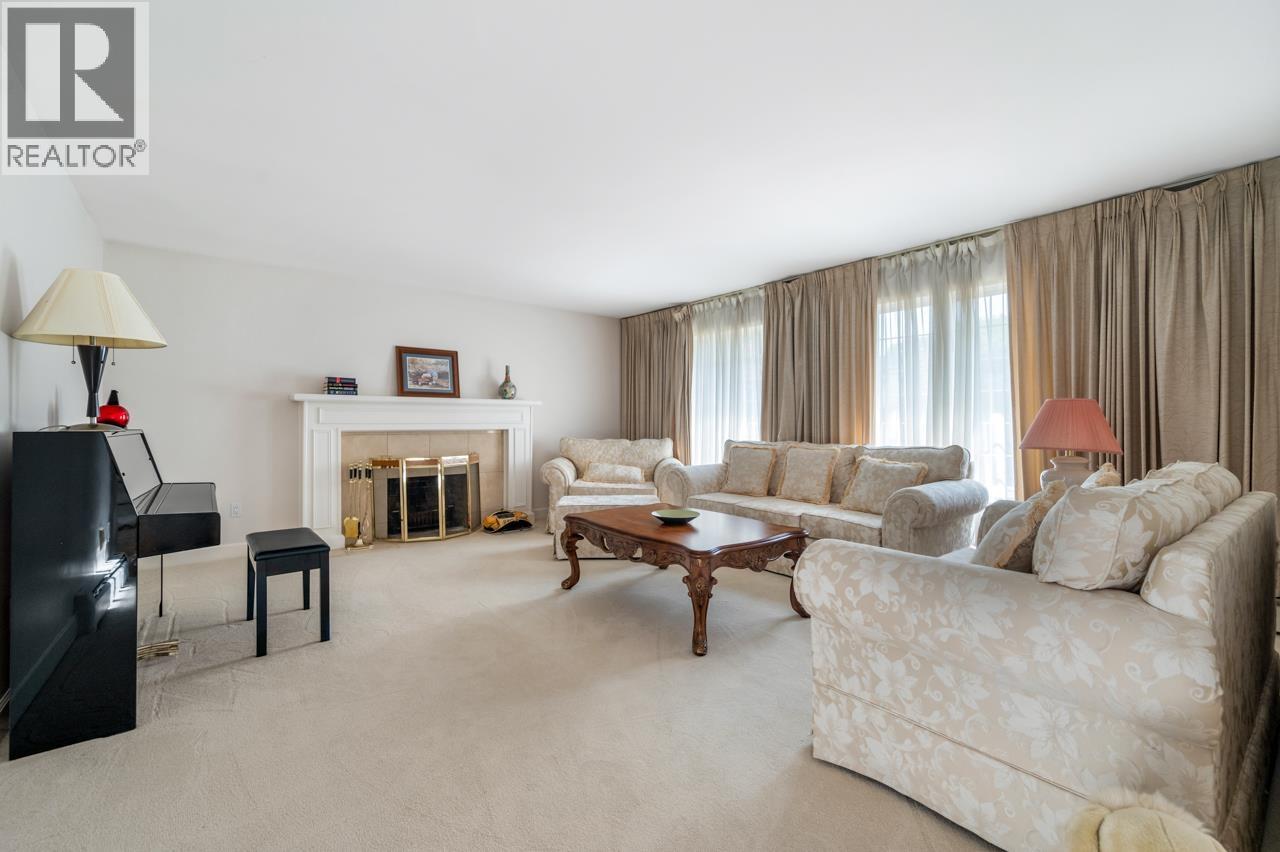 1653 W 62nd Avenue, Vancouver, British Columbia  V6P 2G1 - Photo 2 - R3035201