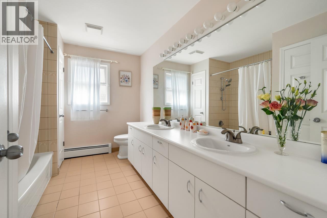 1653 W 62nd Avenue, Vancouver, British Columbia  V6P 2G1 - Photo 8 - R3035201