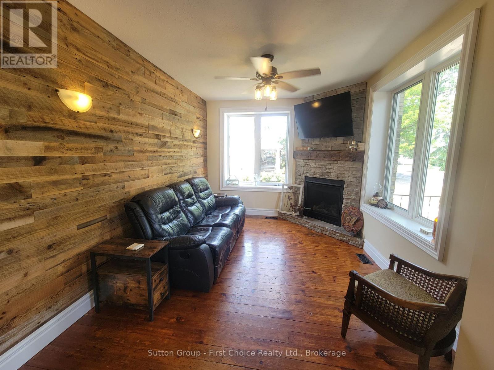 30 King Street N, South Huron, Ontario  N0M 1M0 - Photo 22 - X12334341