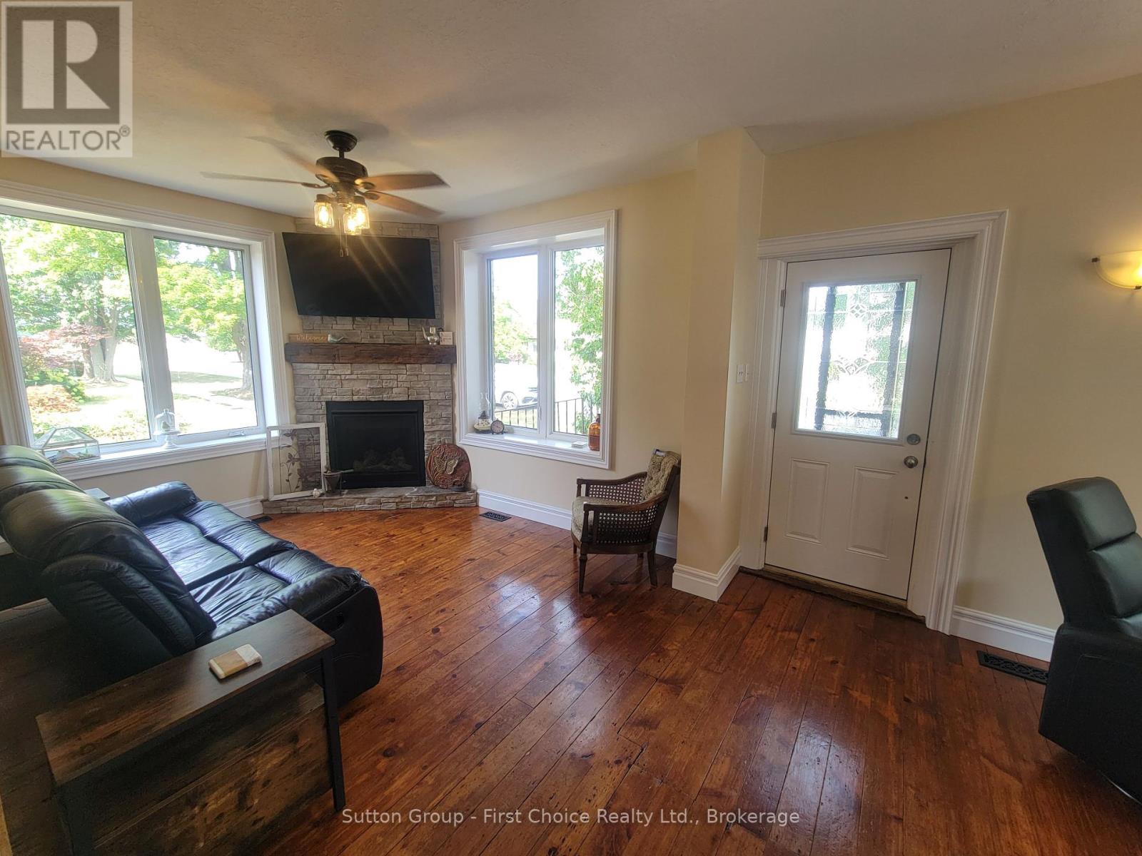 30 King Street N, South Huron, Ontario  N0M 1M0 - Photo 23 - X12334341