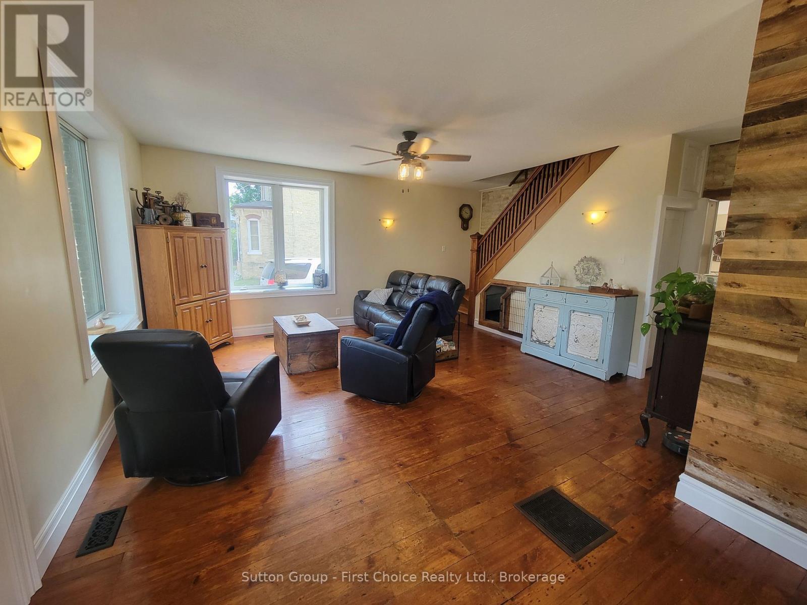 30 King Street N, South Huron, Ontario  N0M 1M0 - Photo 25 - X12334341