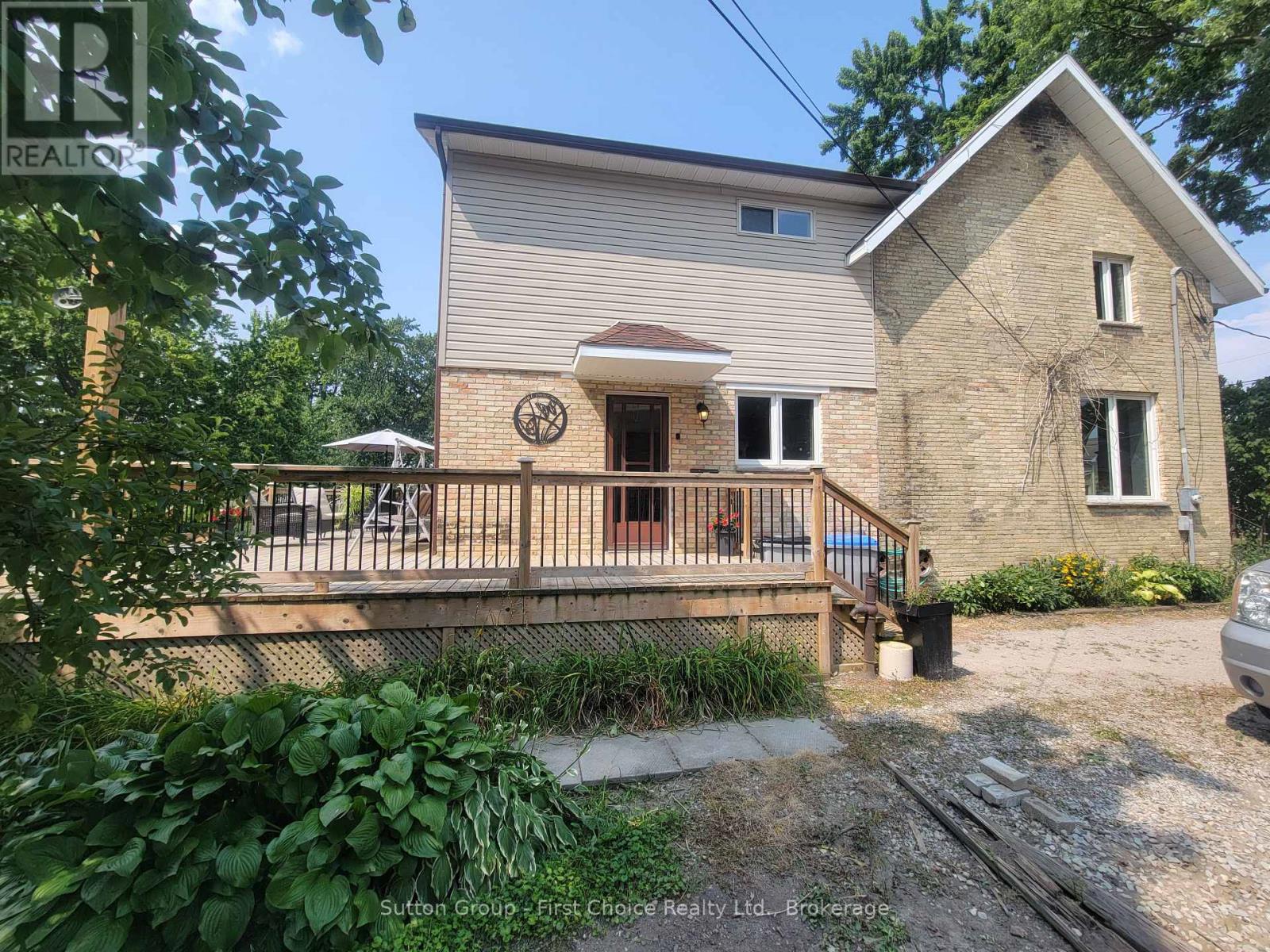 30 King Street N, South Huron, Ontario  N0M 1M0 - Photo 4 - X12334341