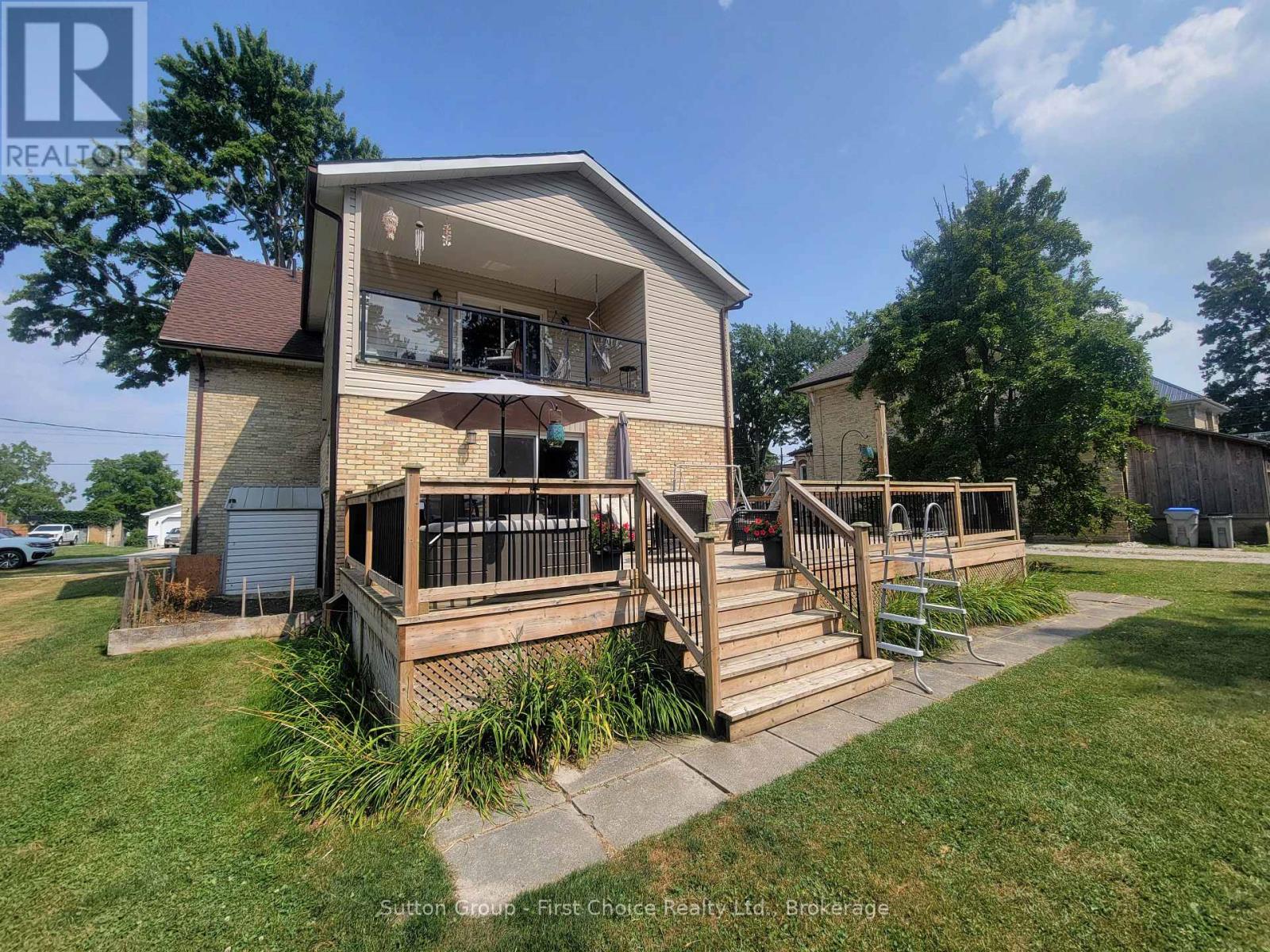 30 King Street N, South Huron, Ontario  N0M 1M0 - Photo 6 - X12334341