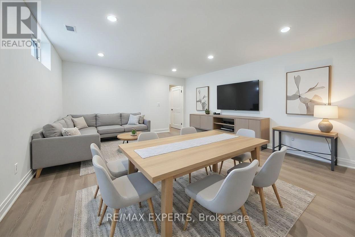85 Villa Park Drive, Vaughan, Ontario  L4L 3G5 - Photo 21 - N12331466