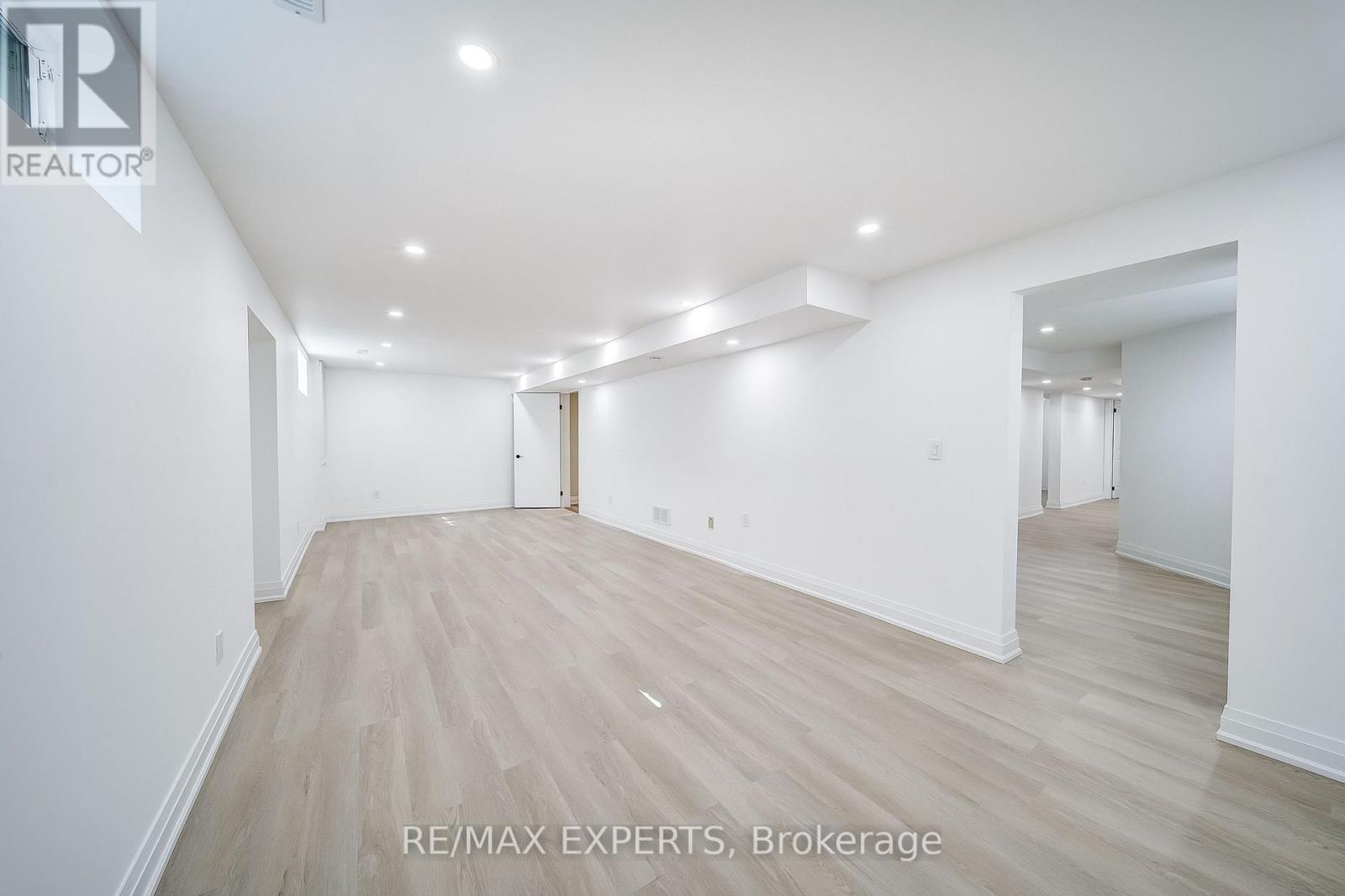 85 Villa Park Drive, Vaughan, Ontario  L4L 3G5 - Photo 46 - N12331466