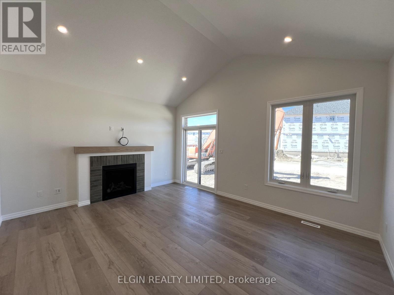 47 Hemlock Crescent, Aylmer, Ontario  N5H 0C1 - Photo 13 - X12334295