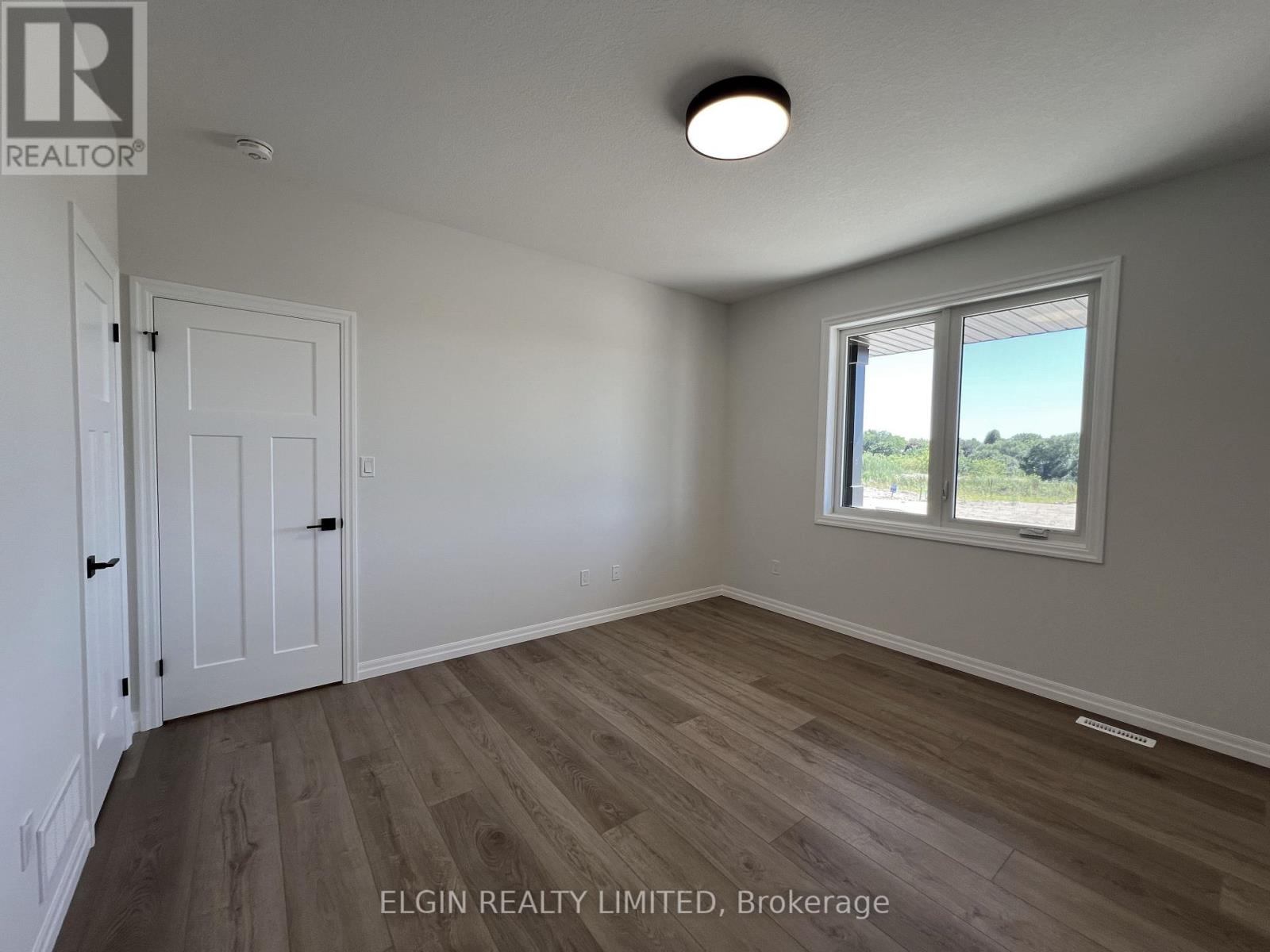 47 Hemlock Crescent, Aylmer, Ontario  N5H 0C1 - Photo 4 - X12334295