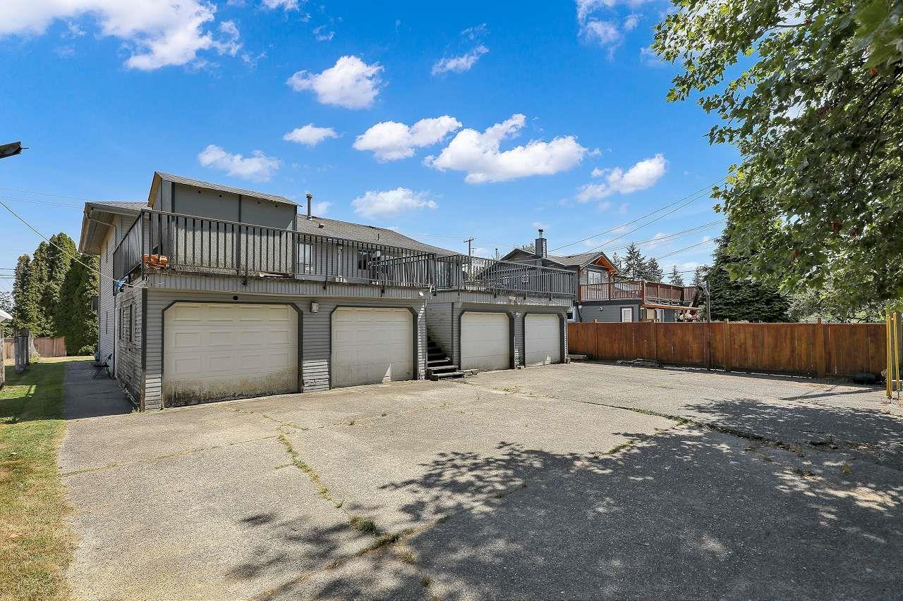 9509 152 Street, Surrey, British Columbia  V3R 5Y5 - Photo 3 - C8071328