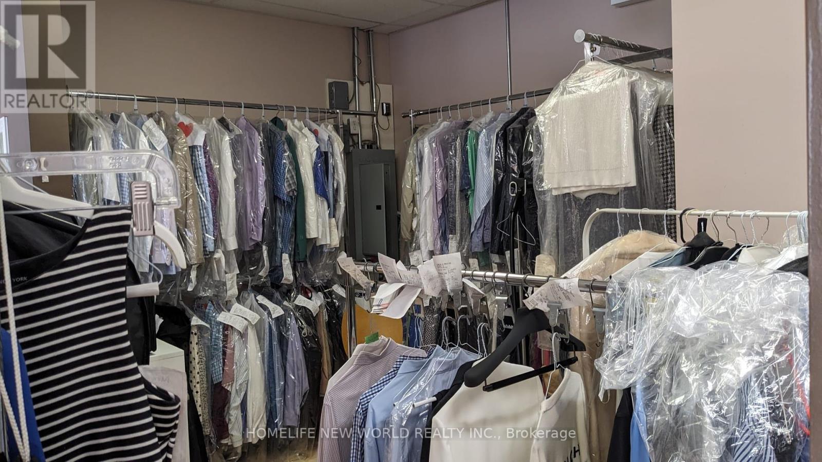 94 Holly Street, Toronto, Ontario  M4P 1A5 - Photo 6 - C12334449