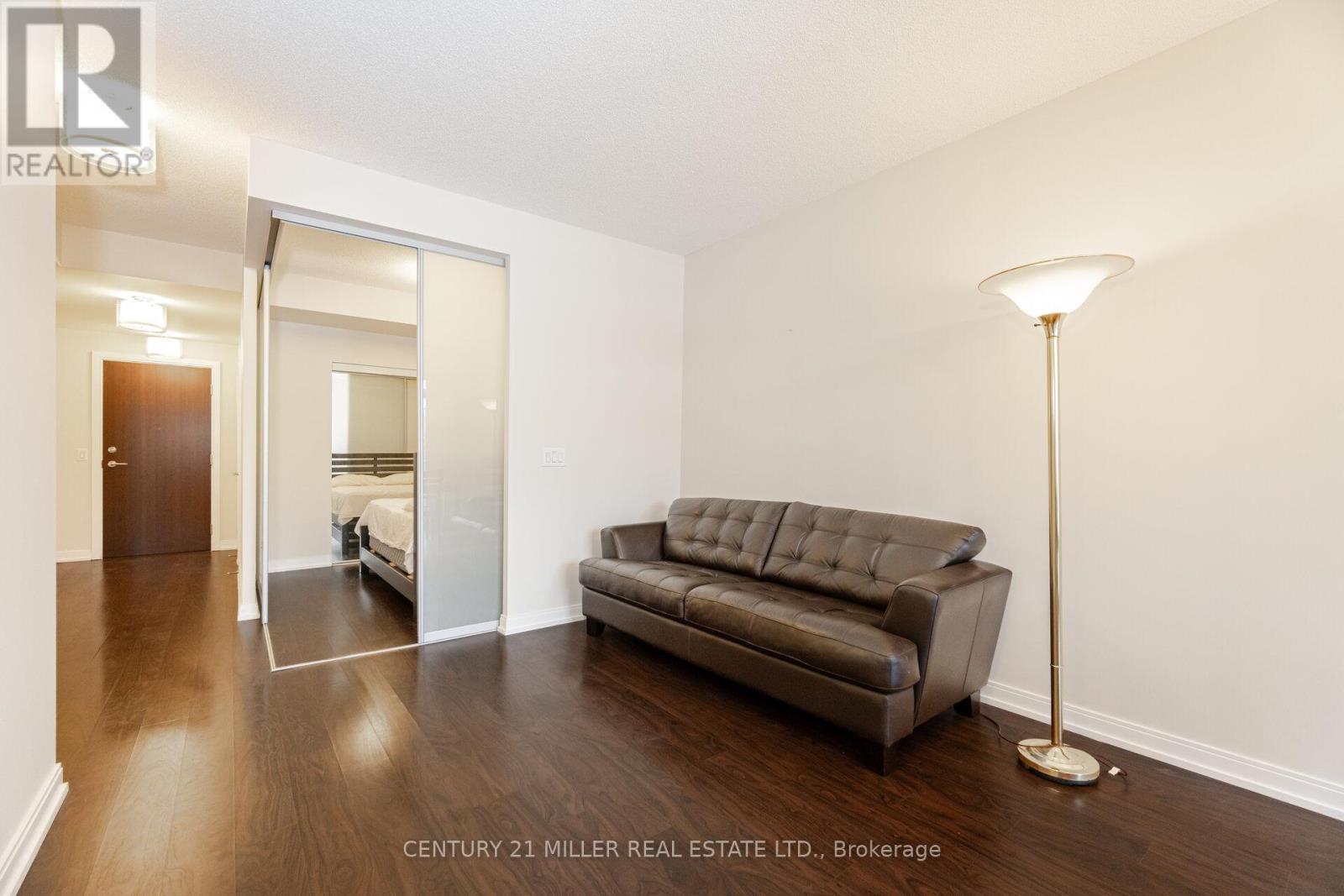 216 - 181 Village Green Square, Toronto, Ontario  M1S 0K6 - Photo 13 - E12334420