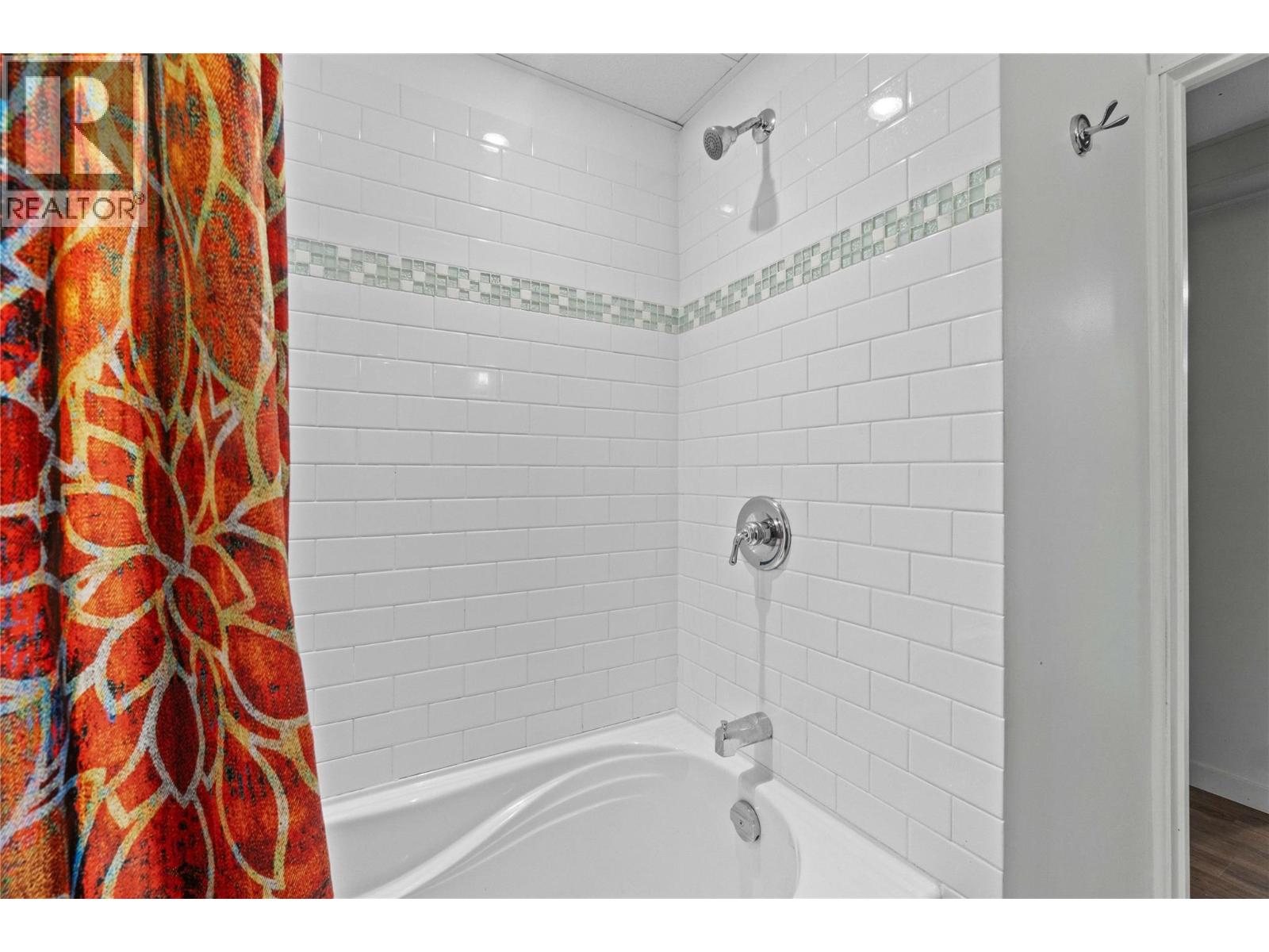 8361 Ladner Road, Vernon, British Columbia  V1B 3M8 - Photo 35 - 10358727