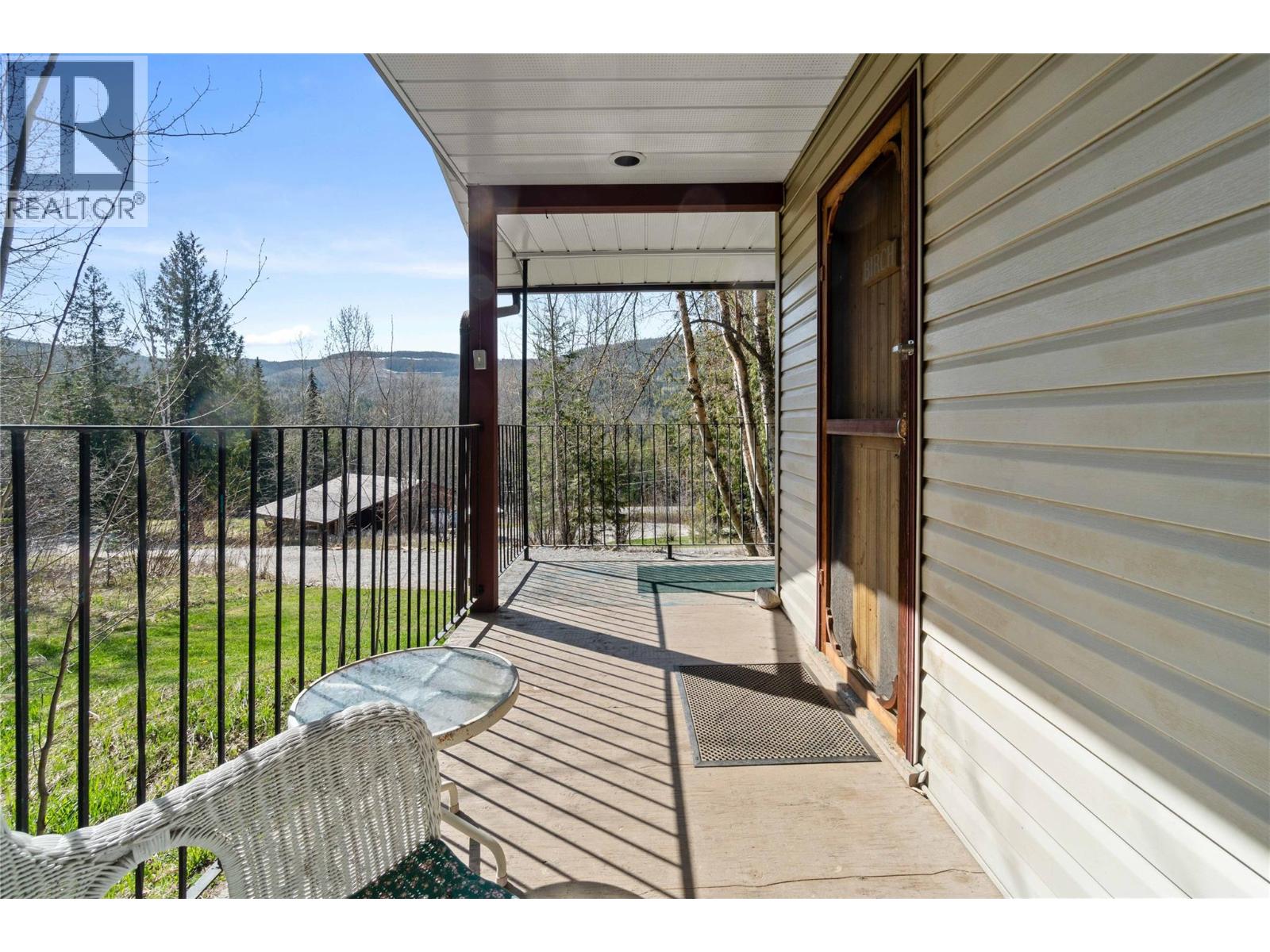 8361 Ladner Road, Vernon, British Columbia  V1B 3M8 - Photo 69 - 10358727