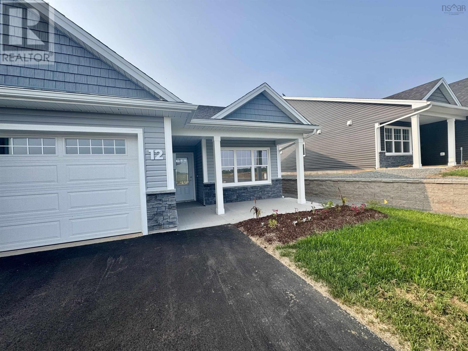 12 Abbey Road, Garlands Crossing, Nova Scotia  B0N 2T0 - Photo 2 - 202520108