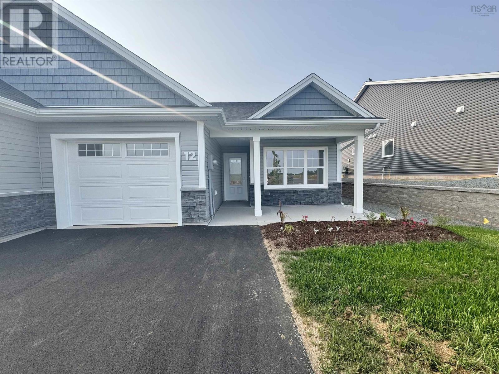 12 Abbey Road, Garlands Crossing, Nova Scotia  B0N 2T0 - Photo 4 - 202520108