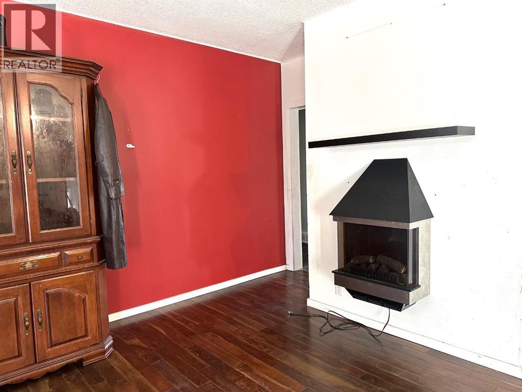 400 Strom Street, Heisler, Alberta  T0B 2A0 - Photo 20 - A2246760