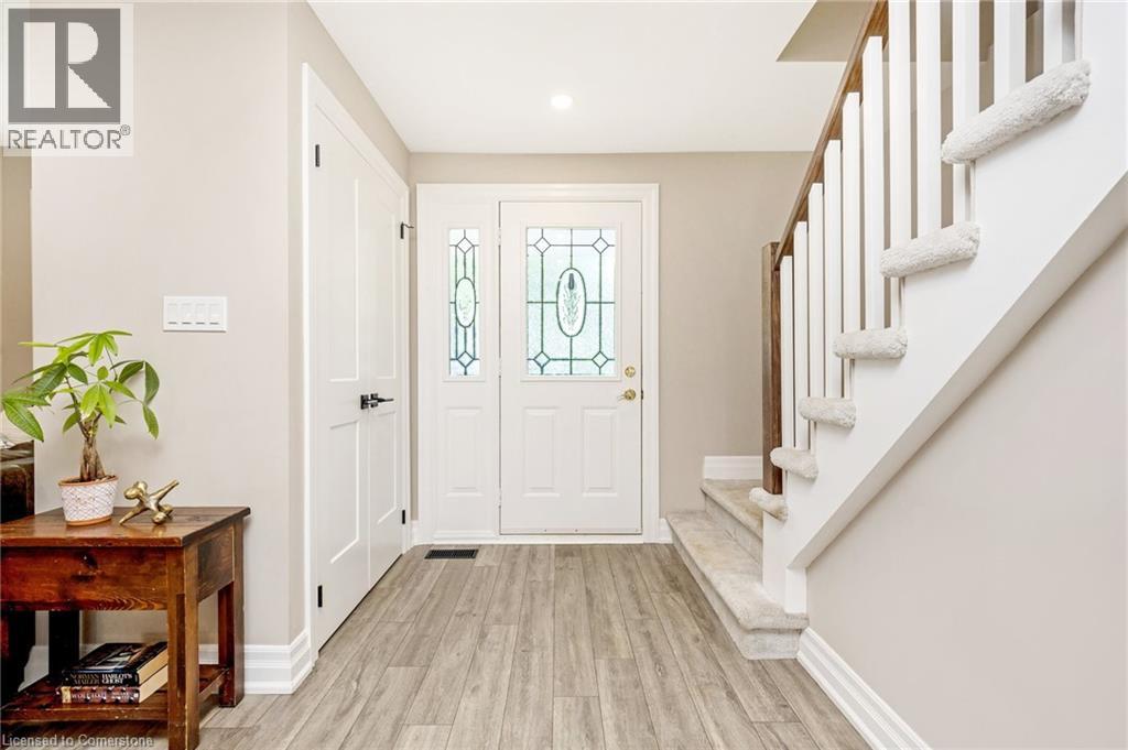 Property at 3083 LIMESTONE Road image 4