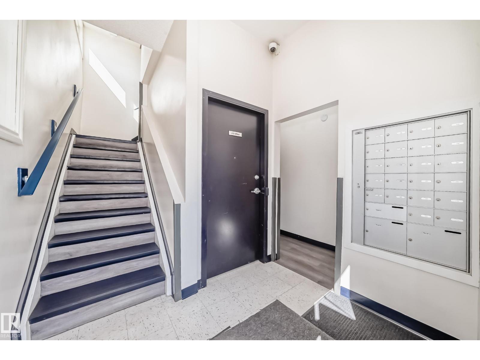 10732 96 St Nw, Edmonton, Alberta  T5H 2J6 - Photo 23 - E4452073