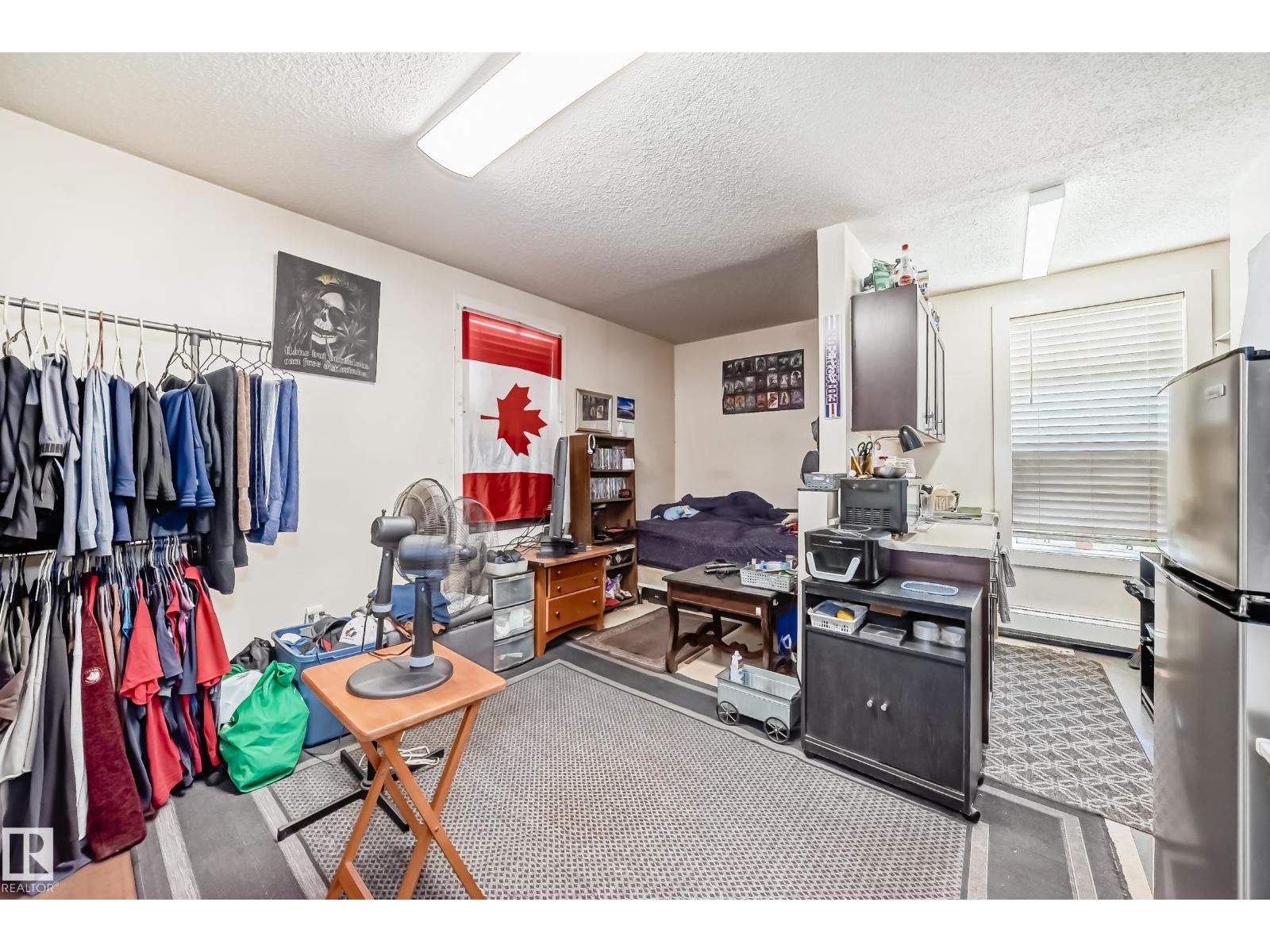 10732 96 St Nw, Edmonton, Alberta  T5H 2J6 - Photo 9 - E4452073