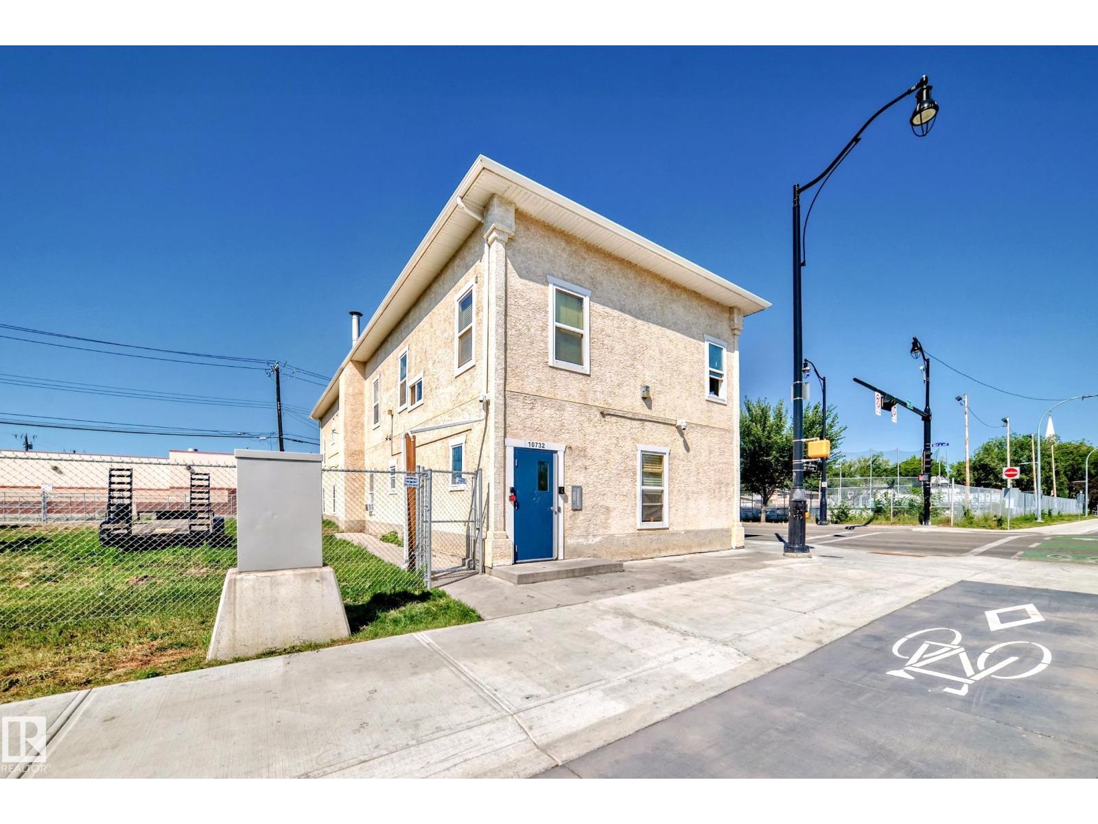 10732 96 ST NW, Edmonton, Alberta